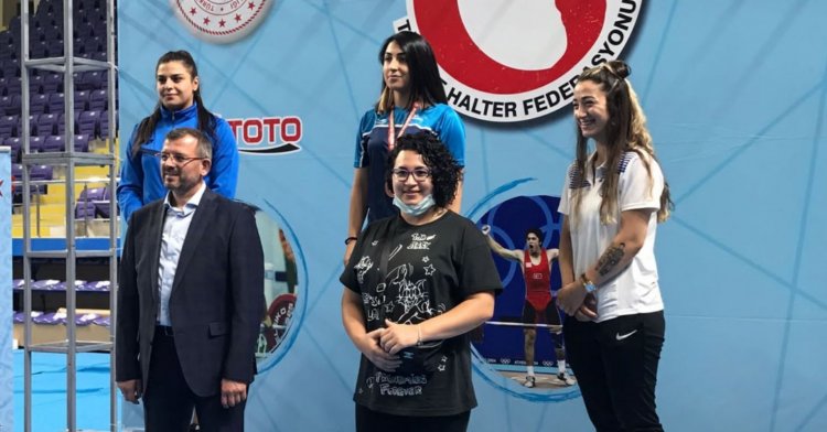 Üniversiteden Bir Şampiyon Daha