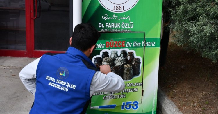 Kuru Gıda Kumbaralarıyla destekler sürüyor!