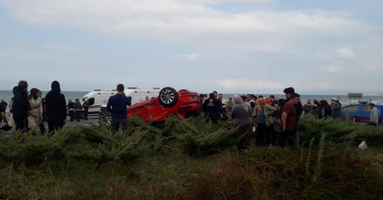 Çarpışmanın etkisiyle ters döndü: 5 yaralı!
