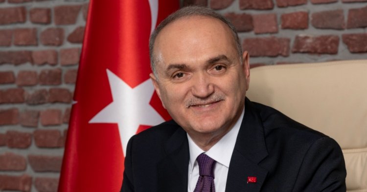 BAŞKAN ÖZLÜ’DEN MUHTARLAR GÜNÜ MESAJI!