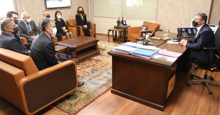 VALİ ATAY CHP’Yİ AĞIRLADI