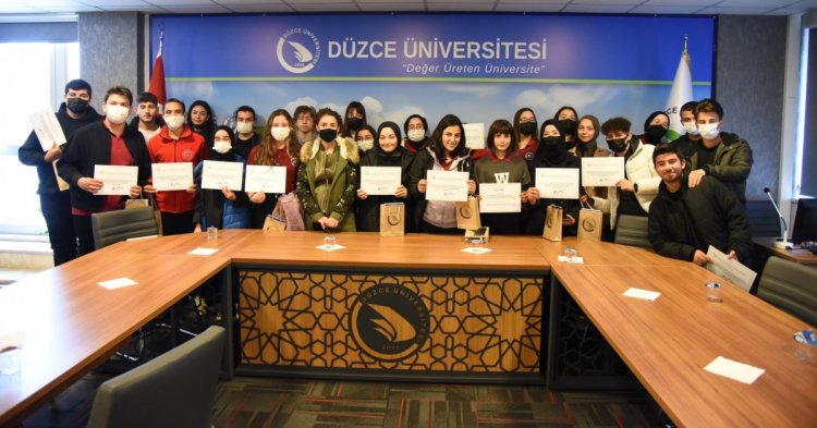 Güzel Sanatlar Lisesi öğrencileri Düzce Üniversitesi’ni ziyaret etti!