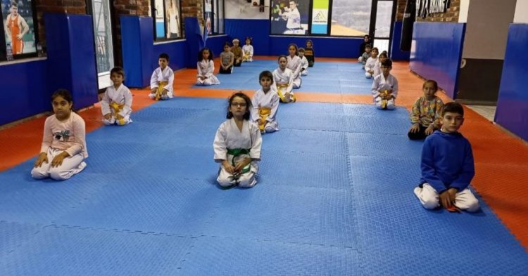 Minikler için karate kursu açıldı!