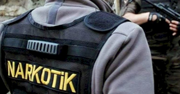 Uyuşturucu satıcısına ev baskını!