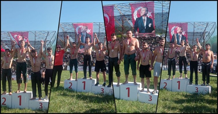 Düzce'den 7 güreşçi kürsüye çıktı