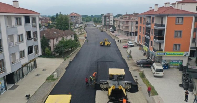 7 ayda 44 bin ton asfalt serildi