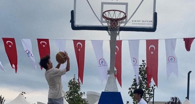 Gençlik günlerinde voleybol ve basketbol turnuvası