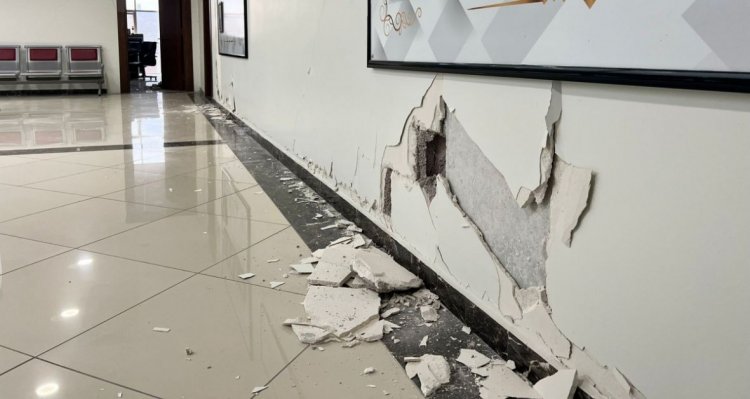Deprem kamu binalarında hasara neden oldu