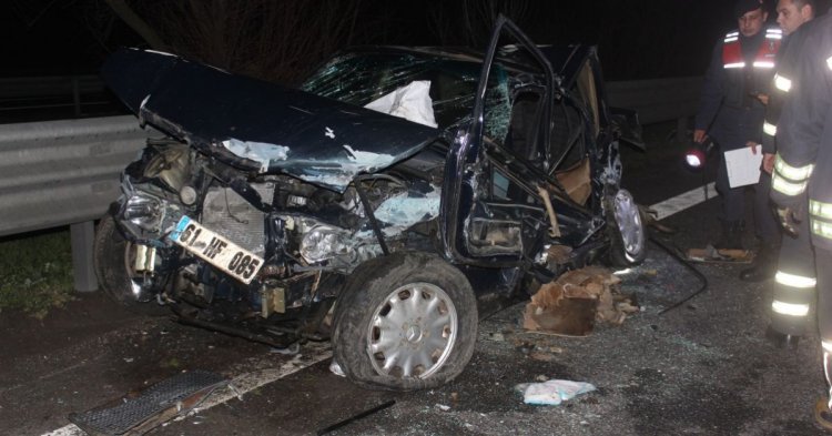 TEM Otoyolu'nda feci kaza: 2 ölü, 7 yaralı
